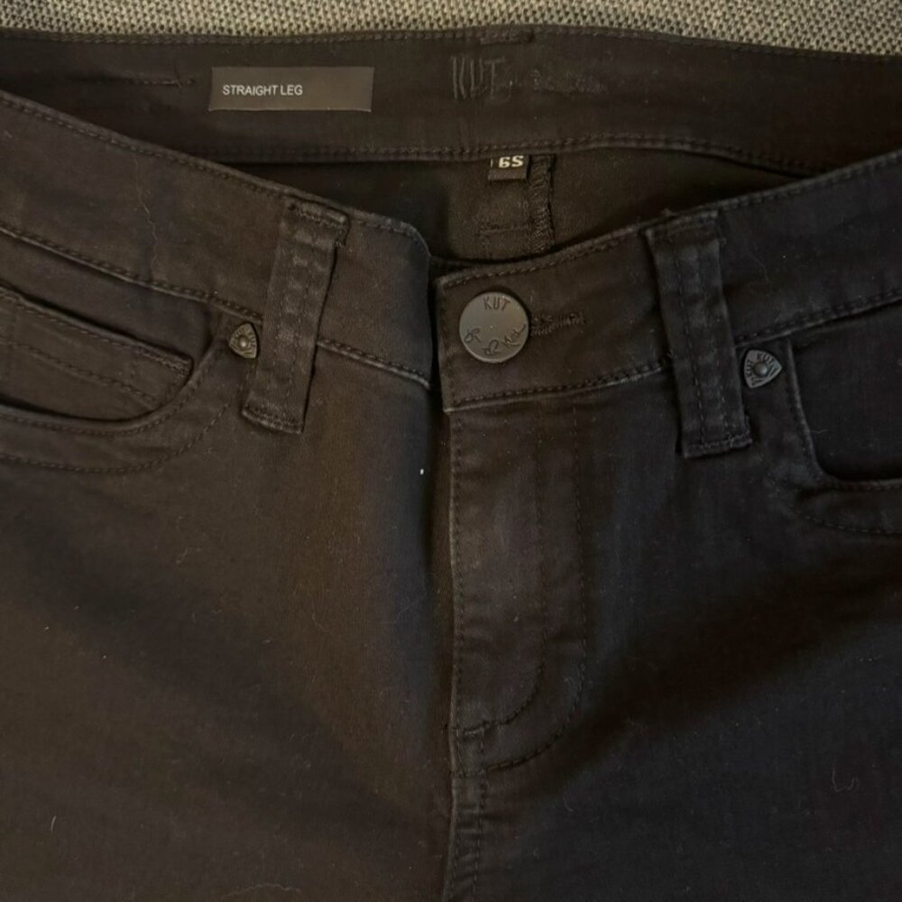 Kut from the Kloth straight leg jeans size 6S